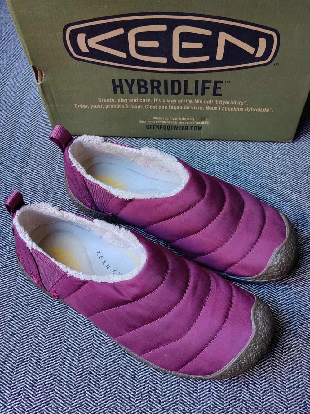 Keen Womens 7.5 Slip-on Camp Shoes Hybrid Outdoor Slippers Red Burgundy Howser